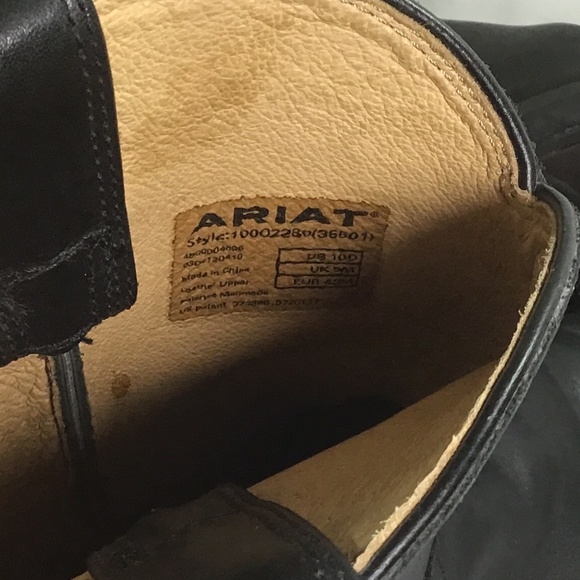 Ariat Men’s Heritage Roper Black Leather Boots - Picture 11 of 11